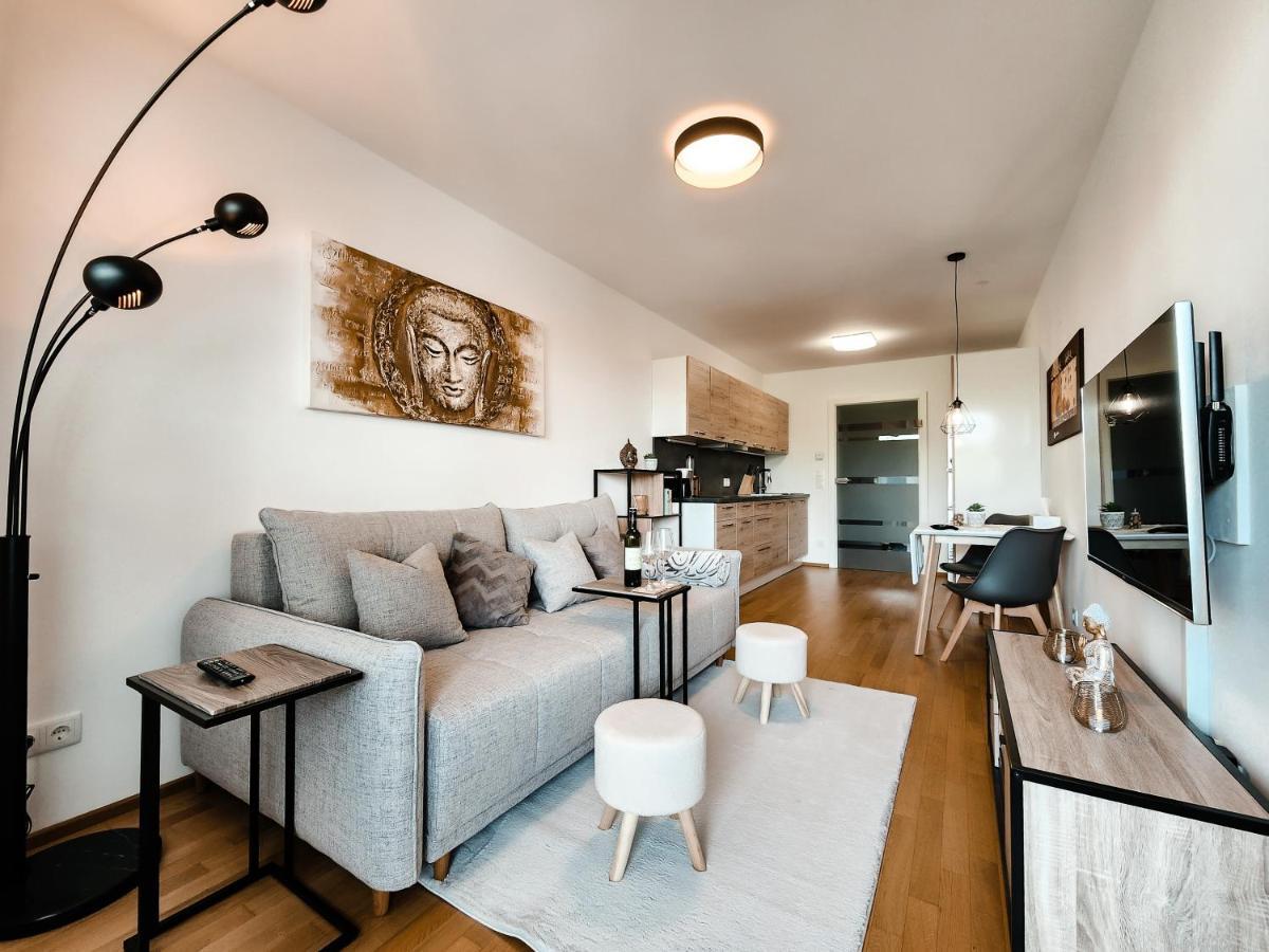 Vienna Green - Modern New Apartment, Old Danube Exterior photo