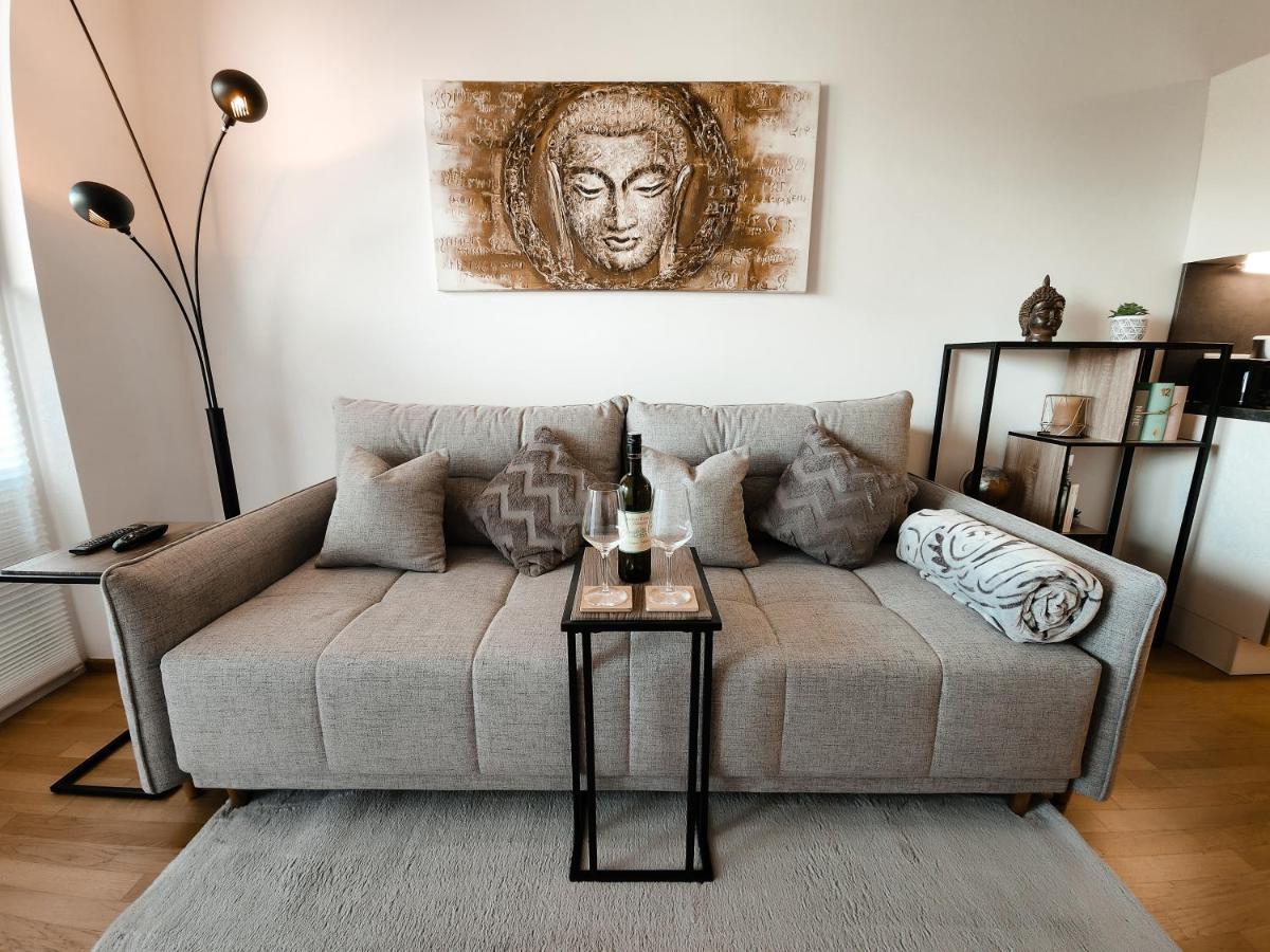 Vienna Green - Modern New Apartment, Old Danube Exterior photo